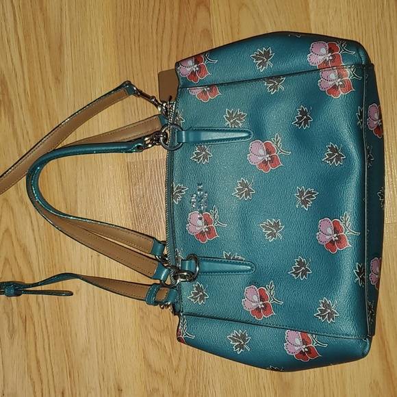 Coach Handbags - Coach small satchel